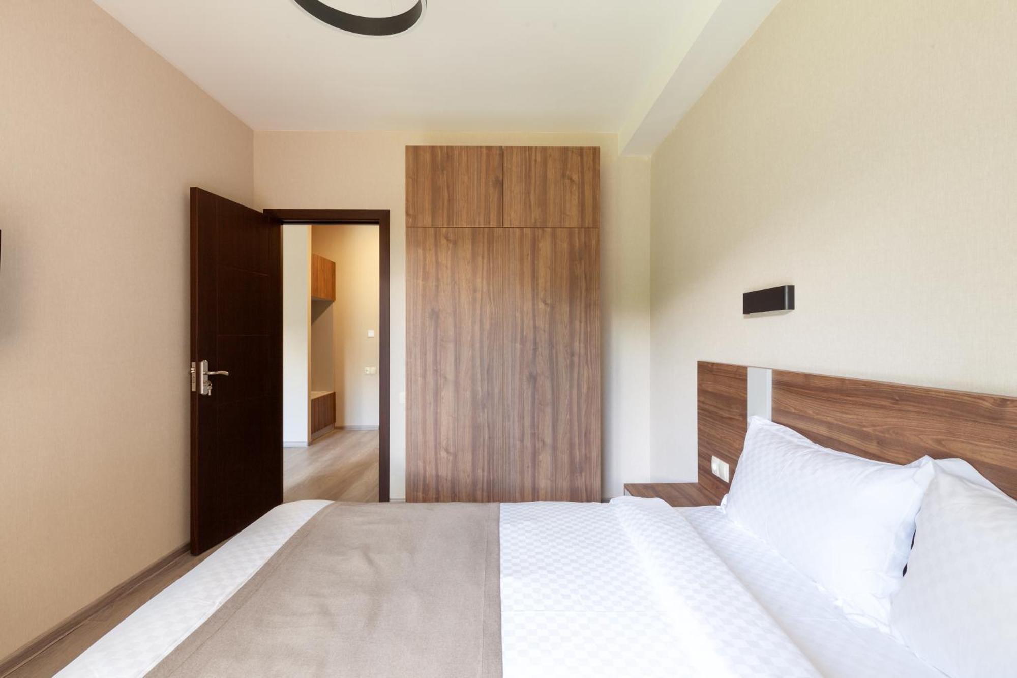 Hotel Crystal Wood Bakuriani Esterno foto